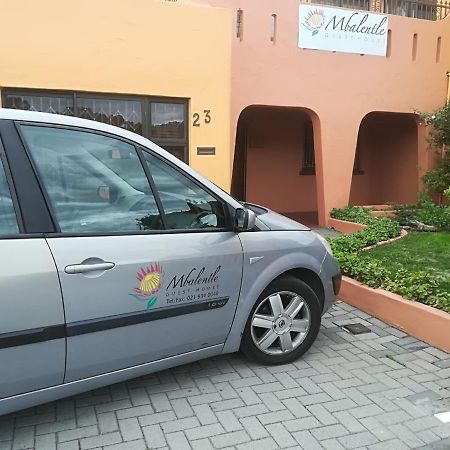 Mbalentle Guesthouse Bishop Lavis ภายนอก รูปภาพ